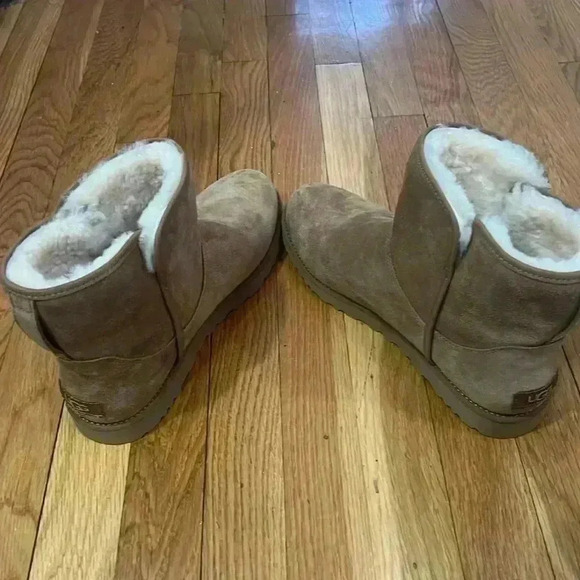 UGG W Cory II Bootie Size 11 in Tan/Cognac NEW Without box - Picture 7 of 10